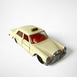 Mercedes Taxi