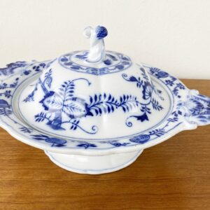 Brown Westhead Moore MEISSEN Blue Onion