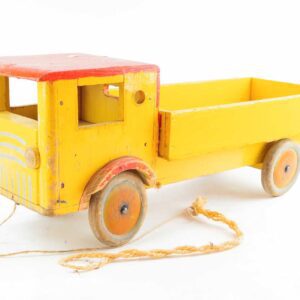 Houten vrachtwagen vintage