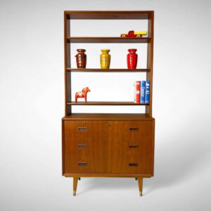 Vintage boekenkast uit de jaren 50